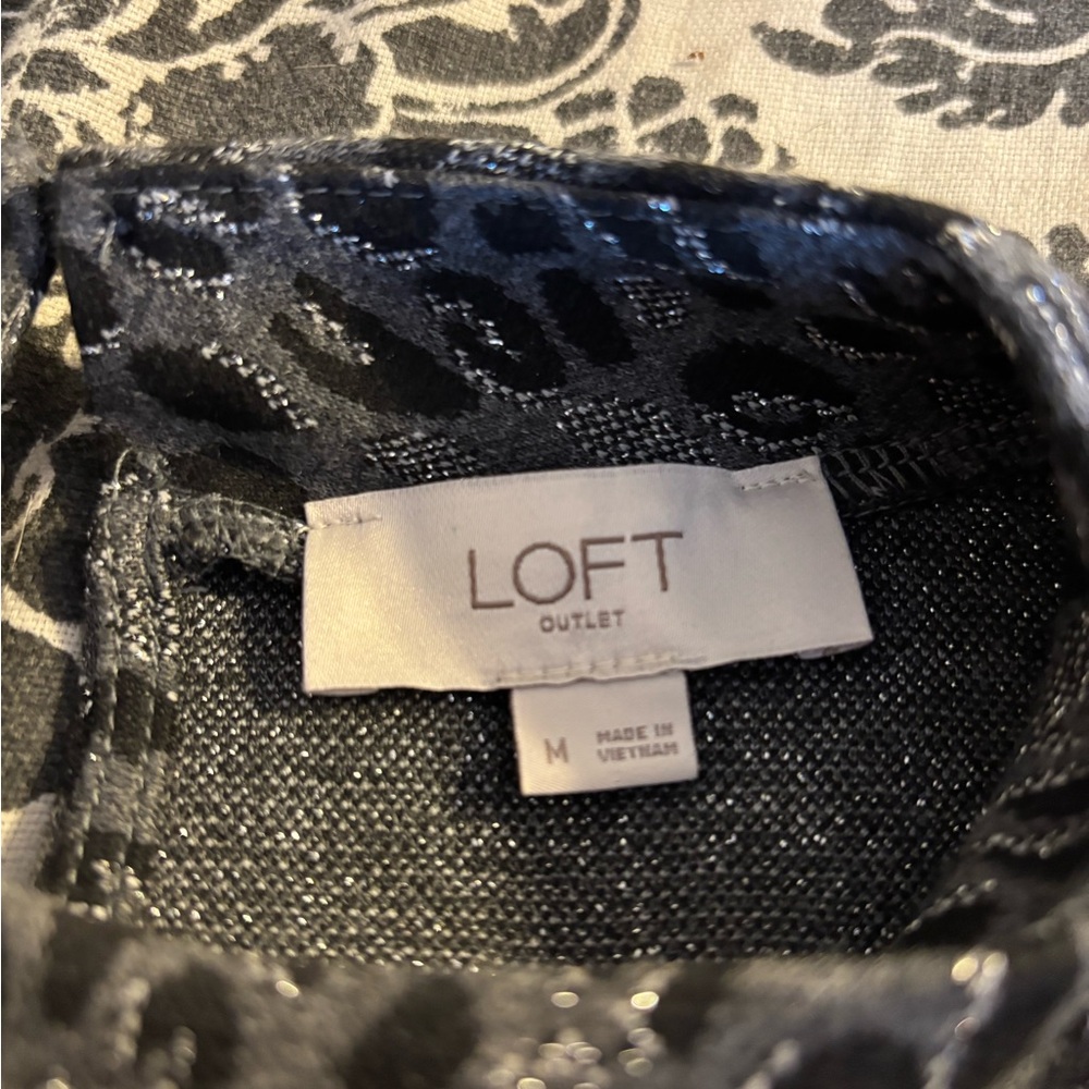 LOFT Gray Animal Print Long Sleeve Dress - Picture 4 of 4